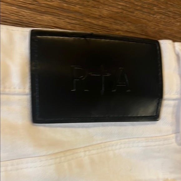 RTA White Distressed Jeans - Picture 4 of 8